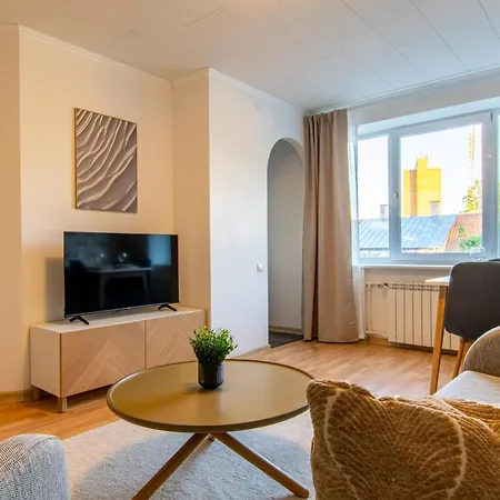 Stylish By Kuus Solme *