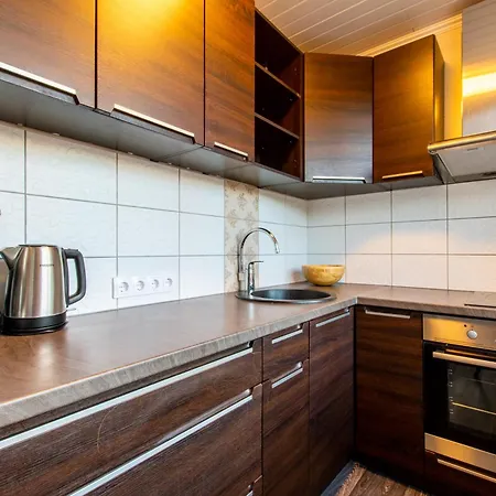 Stylish By Kuus Solme *